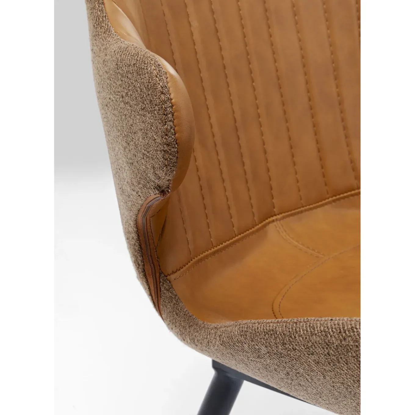 Chaise Enders