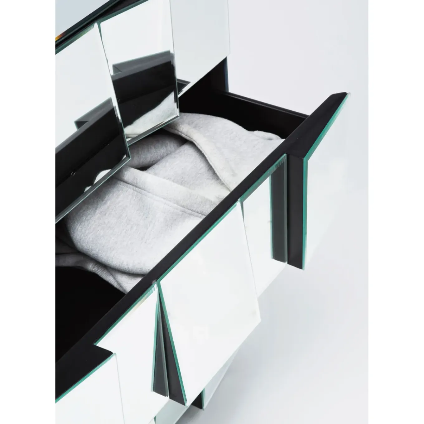 Commode Illusion 4 Tiroirs Gm