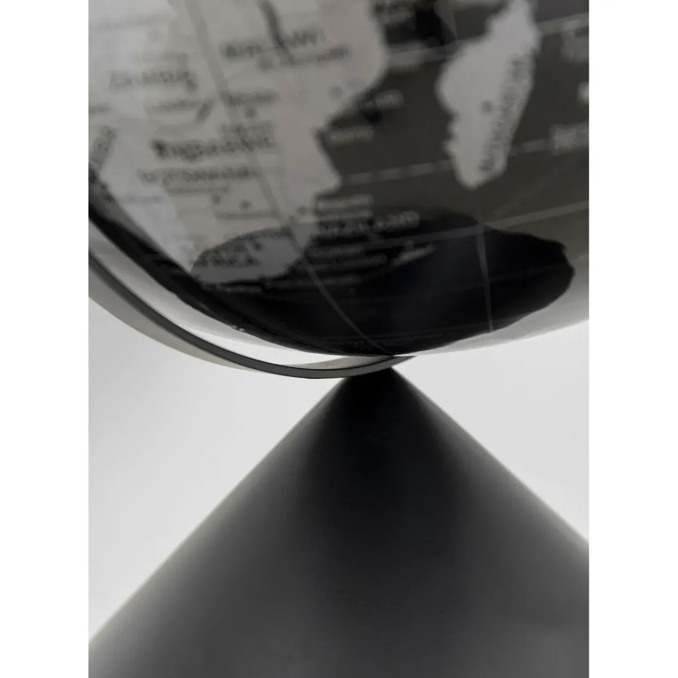 Objet Décoratif Globe Top Noir 132Cm