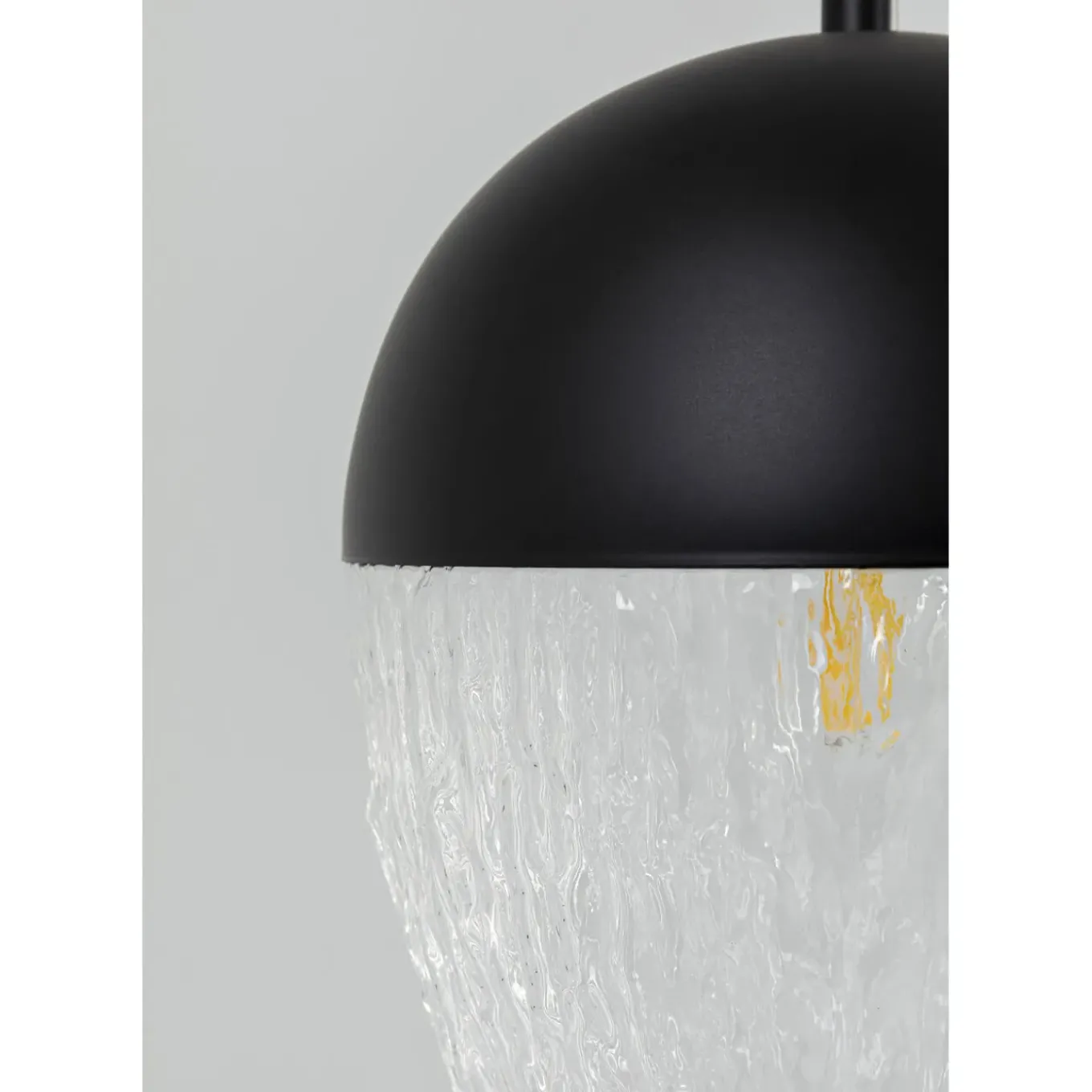 Suspension Frozen Noir Mat O20Cm