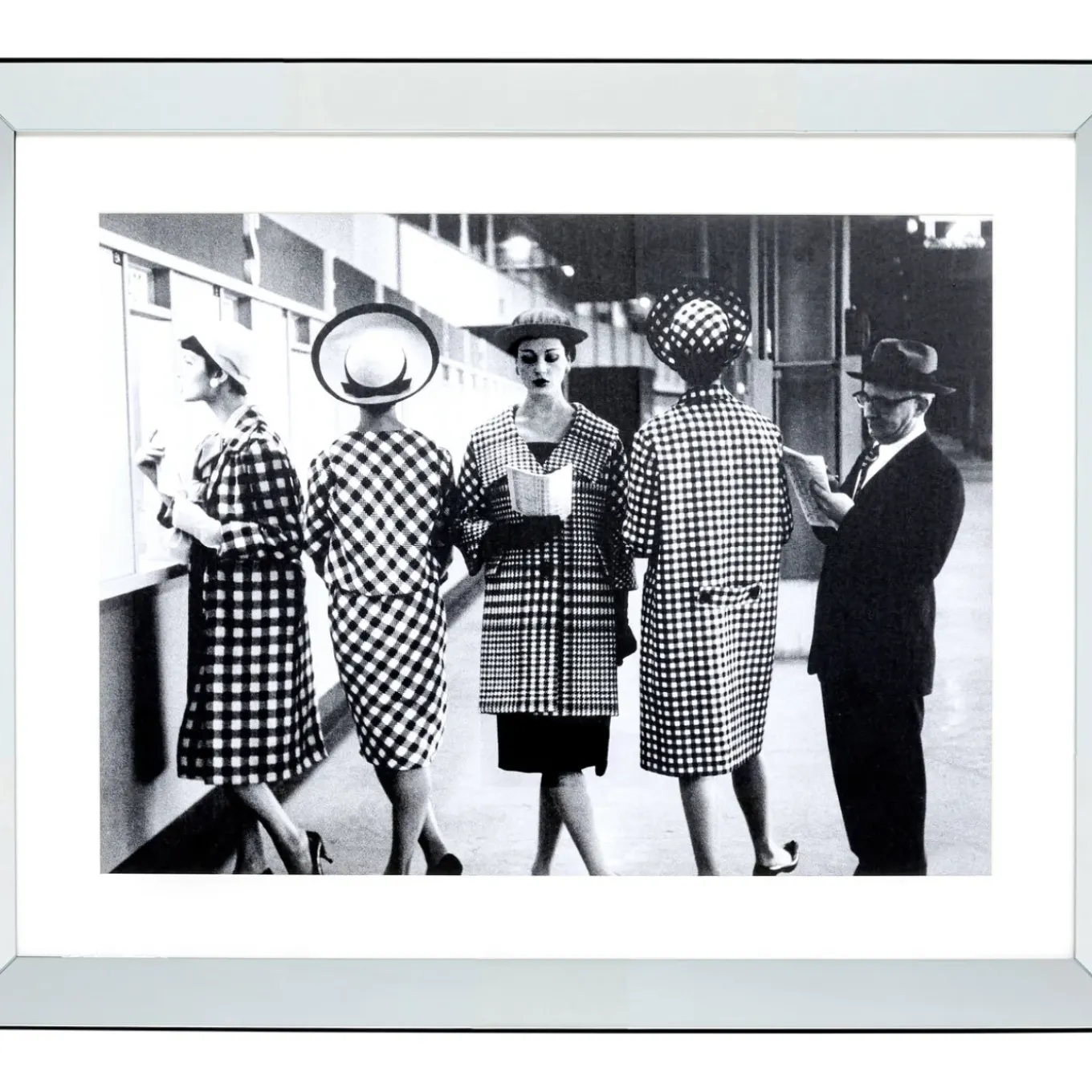 Tableau Encadre Book Club 105X85Cm