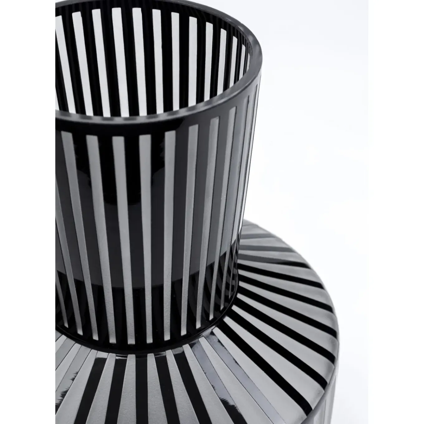 Vase Roulette 31